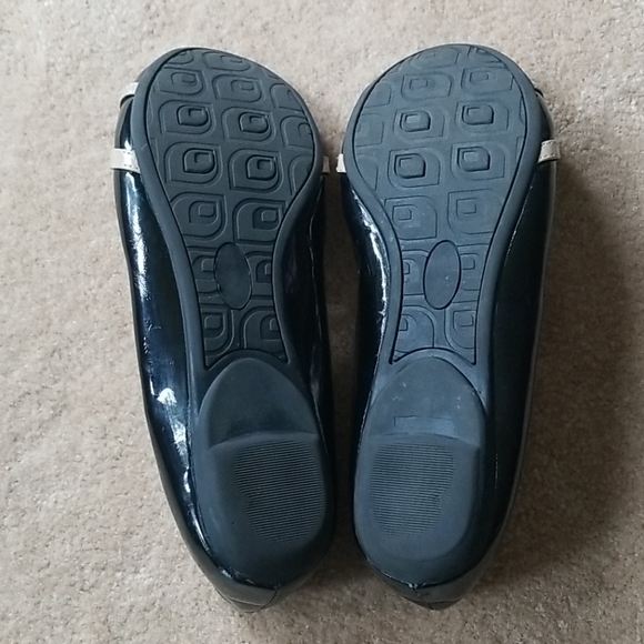 Shiny Leather Flats - Picture 3 of 4